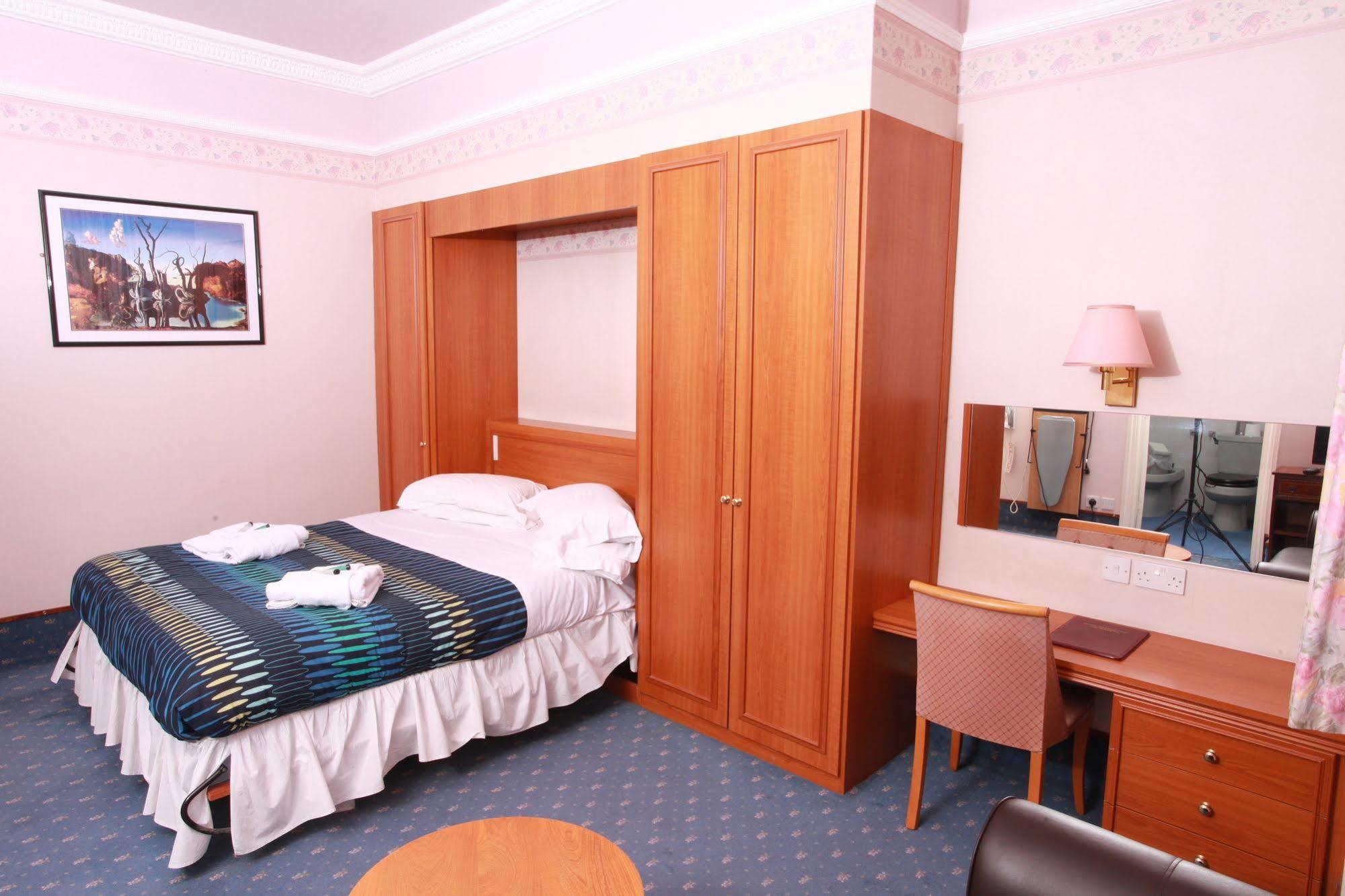 Russell Hotel Royal Tunbridge Wells Εξωτερικό φωτογραφία